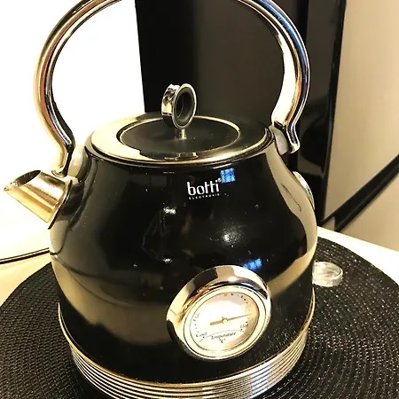 Sky View Santocka Apartment *