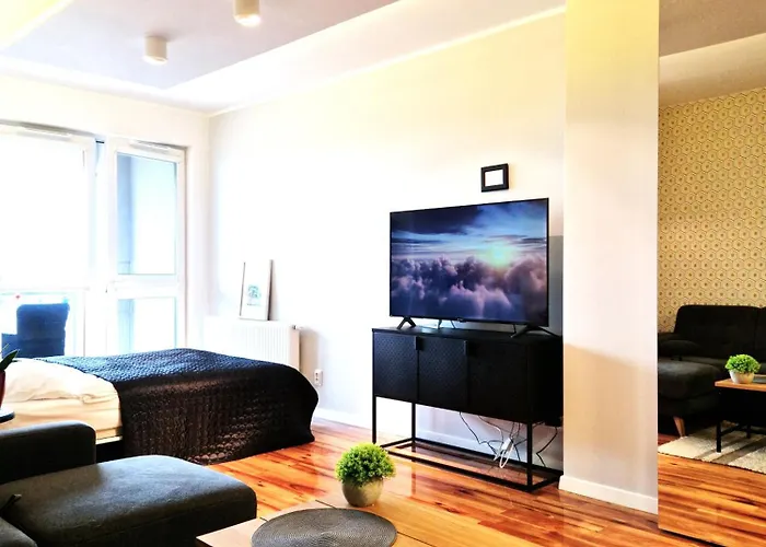 Sky View Santocka Апартаменты